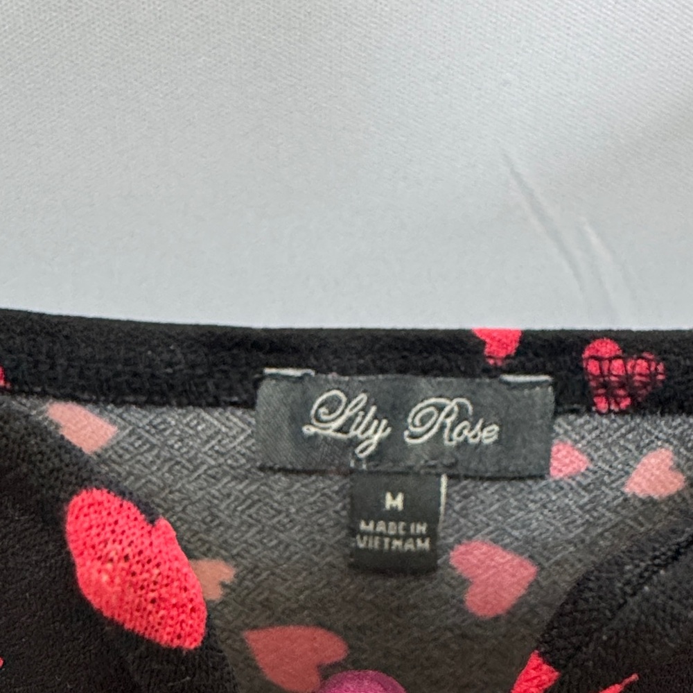 Lily Rose Juniors Black Dress with Pink Heart Design - Picture 2 of 7